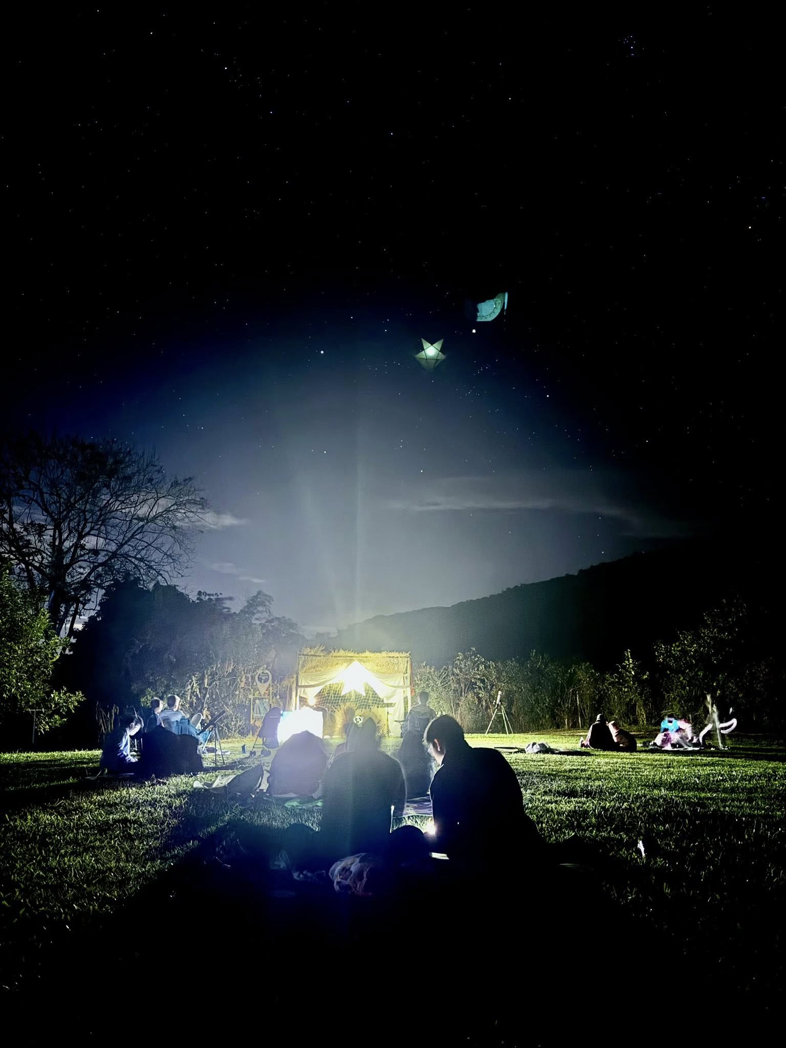 ฝนดาวตกเจมินิดส์เจอกันแล้วนะ ที่ Homelomjoy